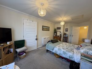 Bedroom- click for photo gallery